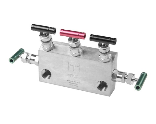 [5RSS-FNS8-L] 5-Valve Manifolds, Body: 316SS, MWP: 6000psig, Packing: PTFE, Inlet: 1/2in. (F)NPT, Outlet: 1/2in. (F)NPT, Vent: 1/4in. (F)NPT,Cv: 0.35, Al T-bar Handles, Config: 2-Isolate, 2-Vent & 1-Equalize, Remote Mounting
